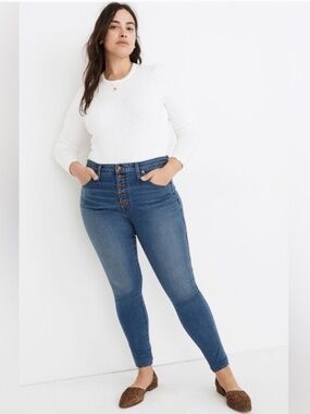 Madewell Button Fly 10” High Rise Skinny Raw Hem Medium Wash Jeans Size 32P